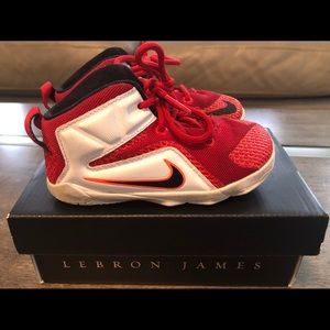 NIKE LEBRON XII (TD) - Preschool Size 8c